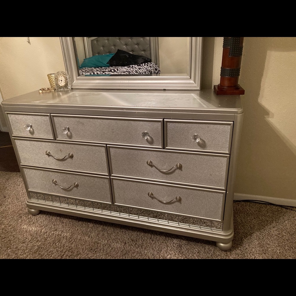 Dresser & Mirror - Picture 2 of 2